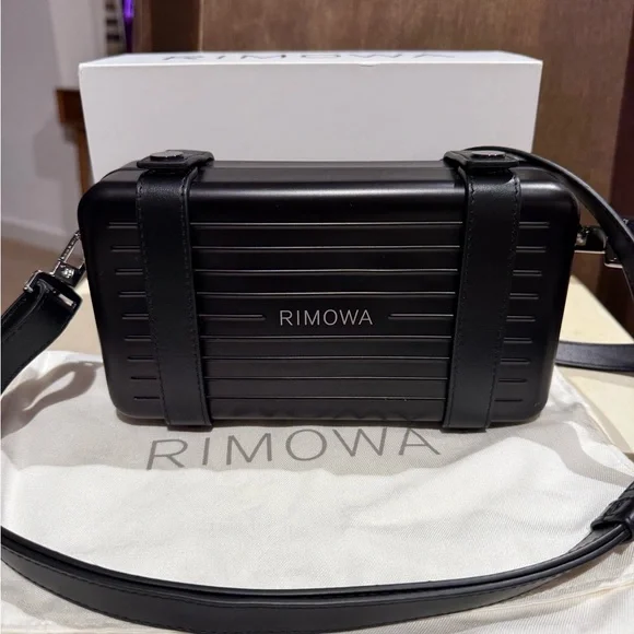 RIMOWA Cross Body Personal Bag Aluminum Black with box and dust bag - Picture 13 of 14